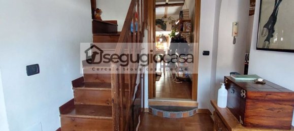 3 rooms Apartment in Campagnano di Roma, Italy No. 198013 5