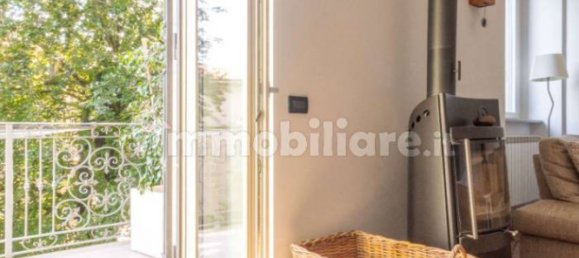 Квартира с 2 спальнями в Узмате Велате, Италия № 352050 27