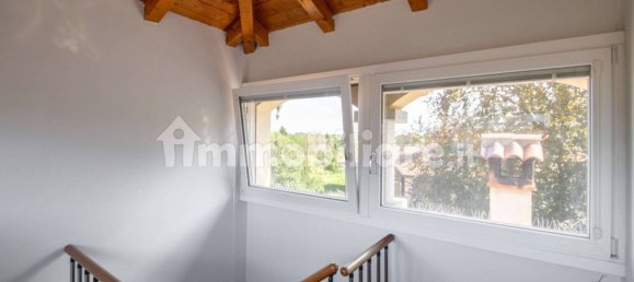 Квартира с 2 спальнями в Узмате Велате, Италия № 352050 45