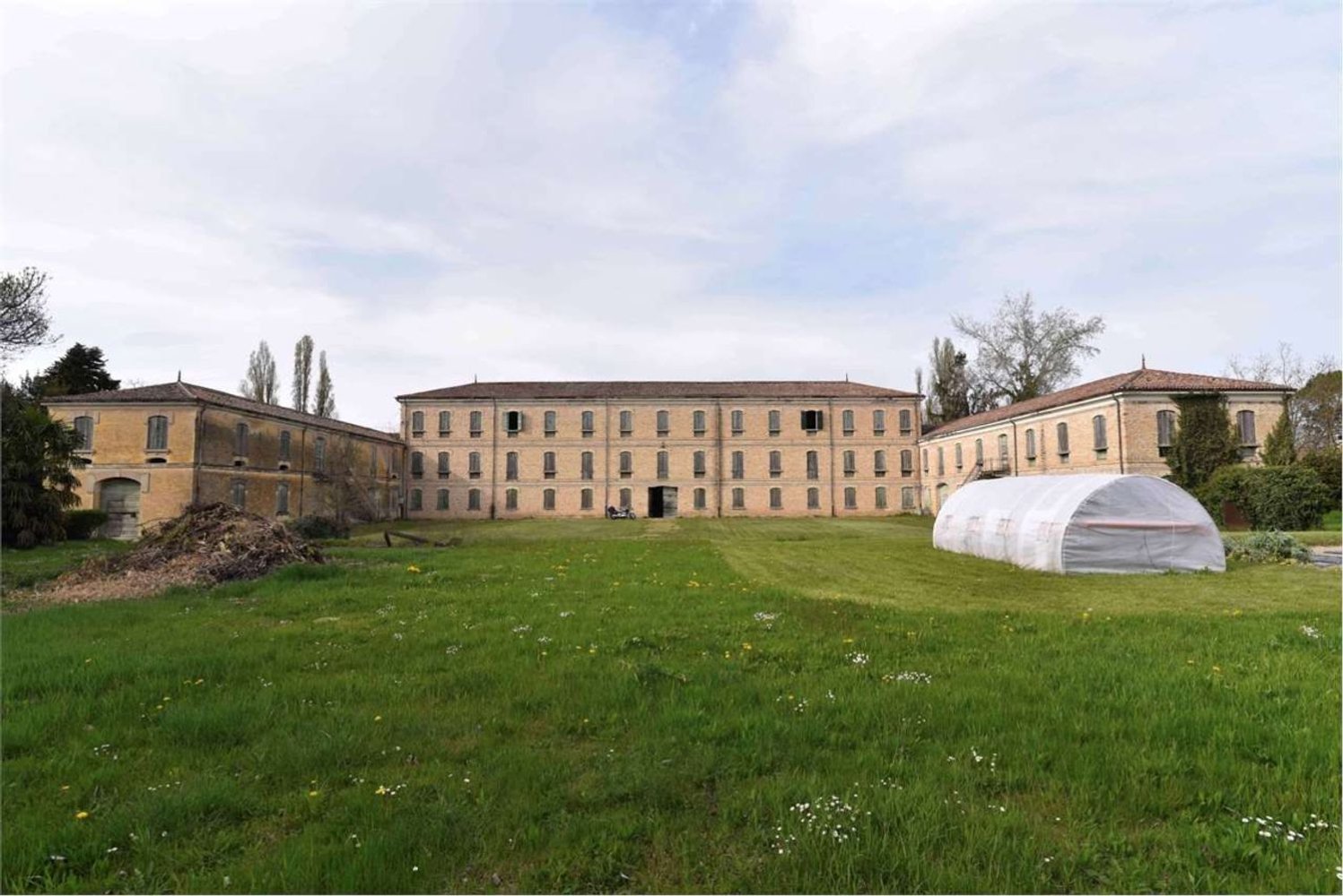 15-salle Villa à Ceggia, Italy No. 210144