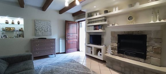 3 Schlafzimmer Wohnung in Gavardo, Italy, Nr. 185492 5