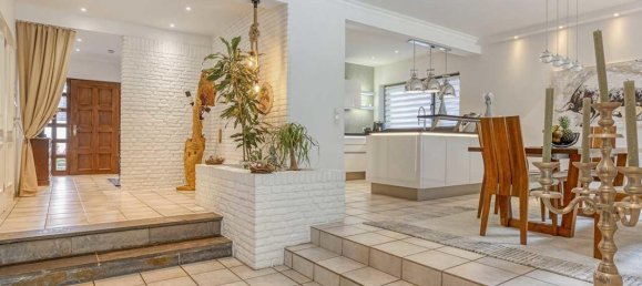 Бунгало с 6 комнатами в Меттман, Германия № 326797 3