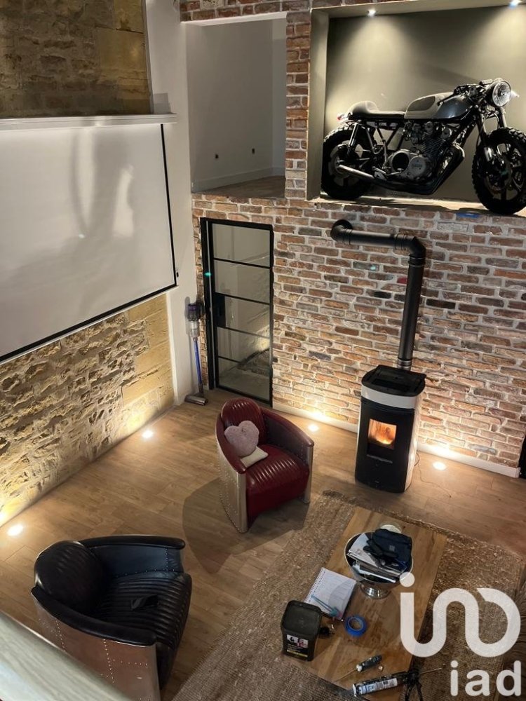 2 Schlafzimmer Gebäude in Charleville-Mezieres, France, Nr. 270163