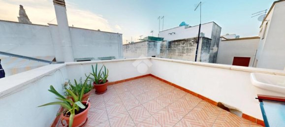 Дом с 3 комнатами в Франкавилла Фонтана, Италия № 22692 5