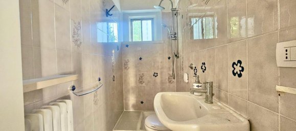 5 bedrooms Apartment in Forlì, Italy No. 334479 15