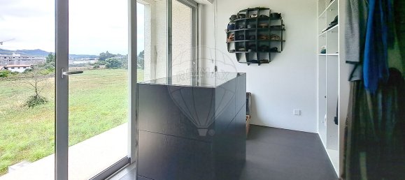 3 bedrooms House in Viana do Castelo, Portugal No. 22986 16