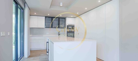 4 bedrooms House in Quarteira, Portugal No. 104245 9