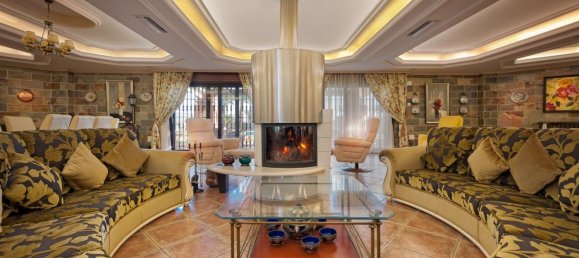 7 bedrooms Villa in Mijas, Spain No. 140024 19