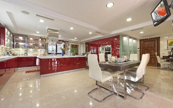 7 bedrooms Villa in Mijas, Spain No. 140024