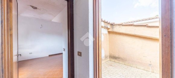 3 bedrooms Apartment in Rome, Italy No. 278000 27
