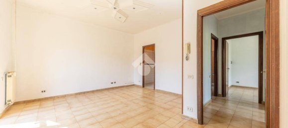 3 bedrooms Apartment in Rome, Italy No. 278000 12