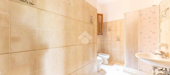 3 bedrooms Apartment in Rome, Italy No. 278000 25