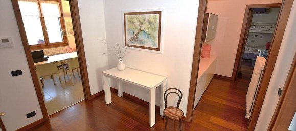 3غرفة شقة في Merate, Italy رقم 26730 53