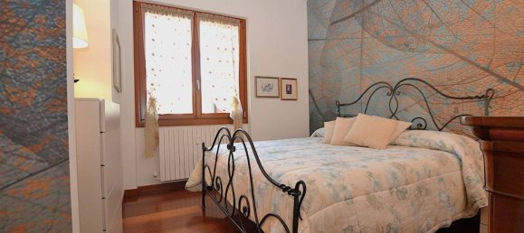 3غرفة شقة في Merate, Italy رقم 26730 54