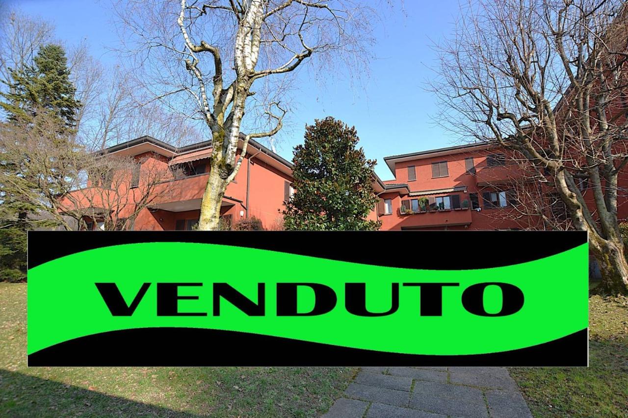 3غرفة شقة في Merate, Italy رقم 26730