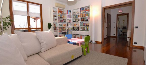 3غرفة شقة في Merate, Italy رقم 26730 29