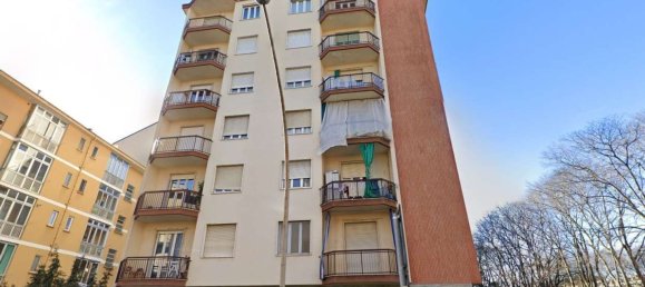 Квартира с 2 комнатами в Колленьо, Италия № 198265 2