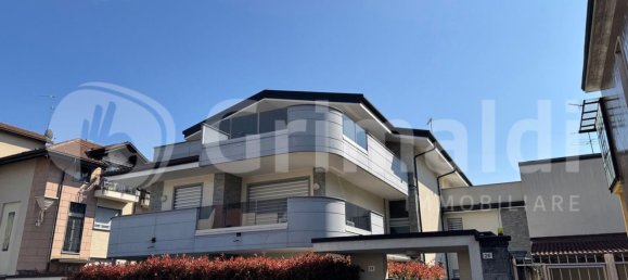 3 rooms Apartment in Vittuone, Italy No. 290547 36