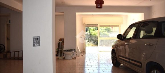 Гараж 247м² в Палуди, Италия № 272228 17