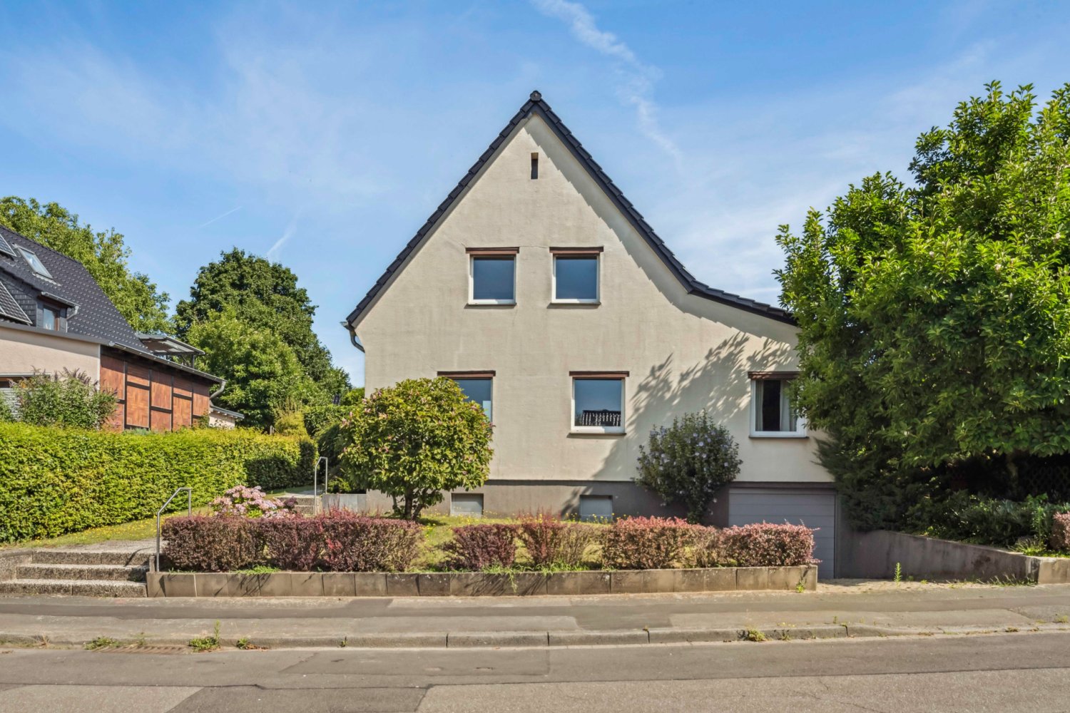 5 chambres Maison de ville à Rhein-Sieg, Germany No. 228124