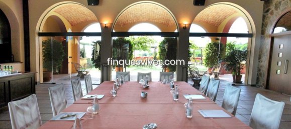 11 Schlafzimmer Haus in Sant Vicenc De Montalt, Spain, Nr. 23020 21