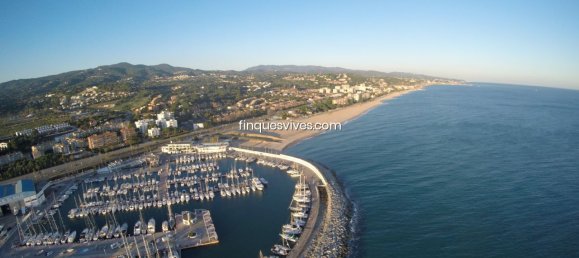 11 Schlafzimmer Haus in Sant Vicenc De Montalt, Spain, Nr. 23020 41