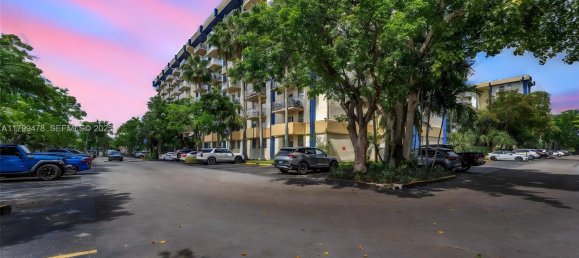 1 chambre propriété commerciale à vendre à Miami, Miami-Dade, Florida, USA № 614651 17