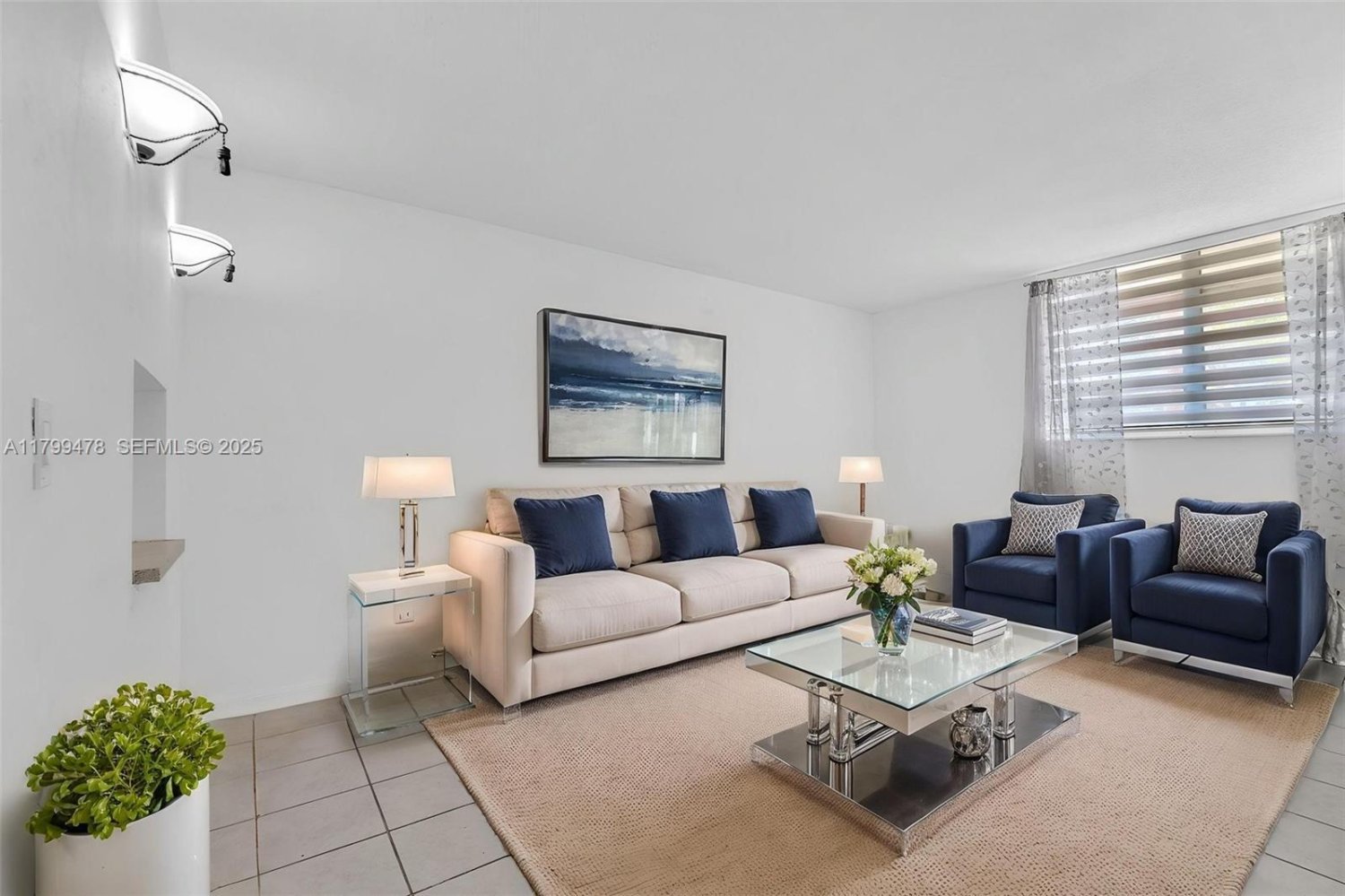 1 chambre propriété commerciale à vendre à Miami, Miami-Dade, Florida, USA № 614651
