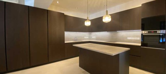 8 chambres Propriété commerciale à Limassol, Cyprus No. 18421 5