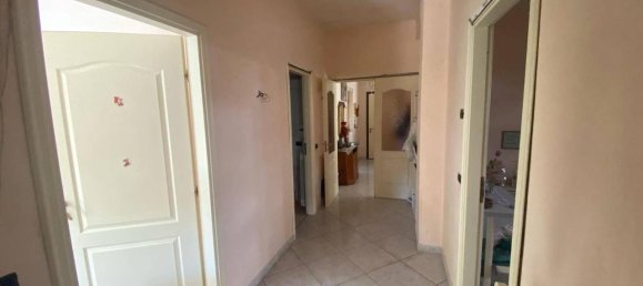 Дом с 4 комнатами в Ламеция Терме, Италия № 143857 19