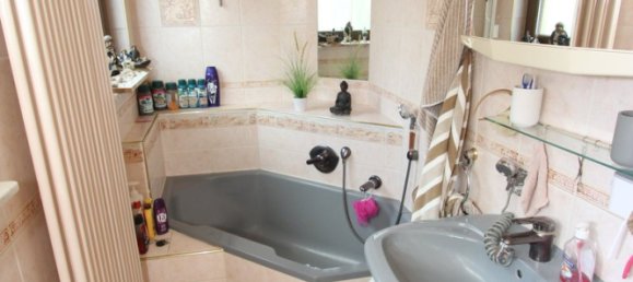 Таунхаус с 8 комнатами в Верра-Майснер, Германия № 180765 13