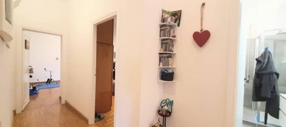 5 rooms Apartment in Rome, Italy No. 30600 12