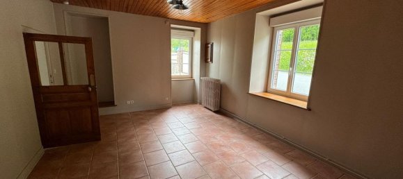 3 Schlafzimmer Haus in Saint-Victor-de-Buthon, France, Nr. 72754 7