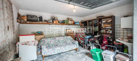 3 Schlafzimmer Wohnung in Vignola, Italy, Nr. 379668 19