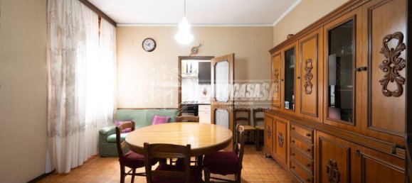 3 Schlafzimmer Wohnung in Vignola, Italy, Nr. 379668 5