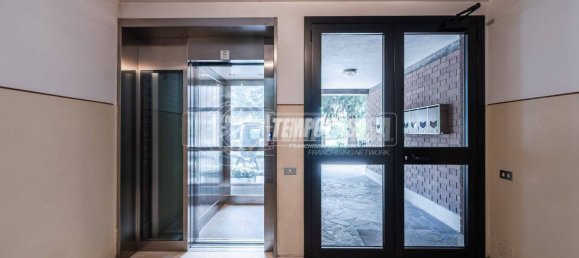 3 Schlafzimmer Wohnung in Vignola, Italy, Nr. 379668 28