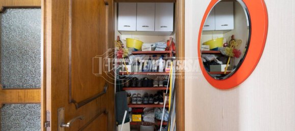 3 Schlafzimmer Wohnung in Vignola, Italy, Nr. 379668 16