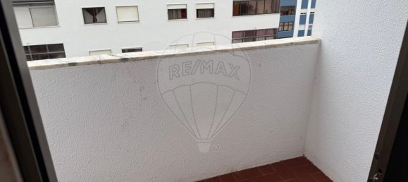 3 bedrooms Apartment in Seixal, Portugal No. 15157 8