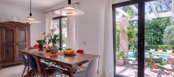 5 bedrooms Villa in Nueva Andalucia, Spain No. 4780 12