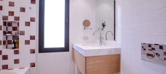 5 bedrooms Villa in Nueva Andalucia, Spain No. 4780 24