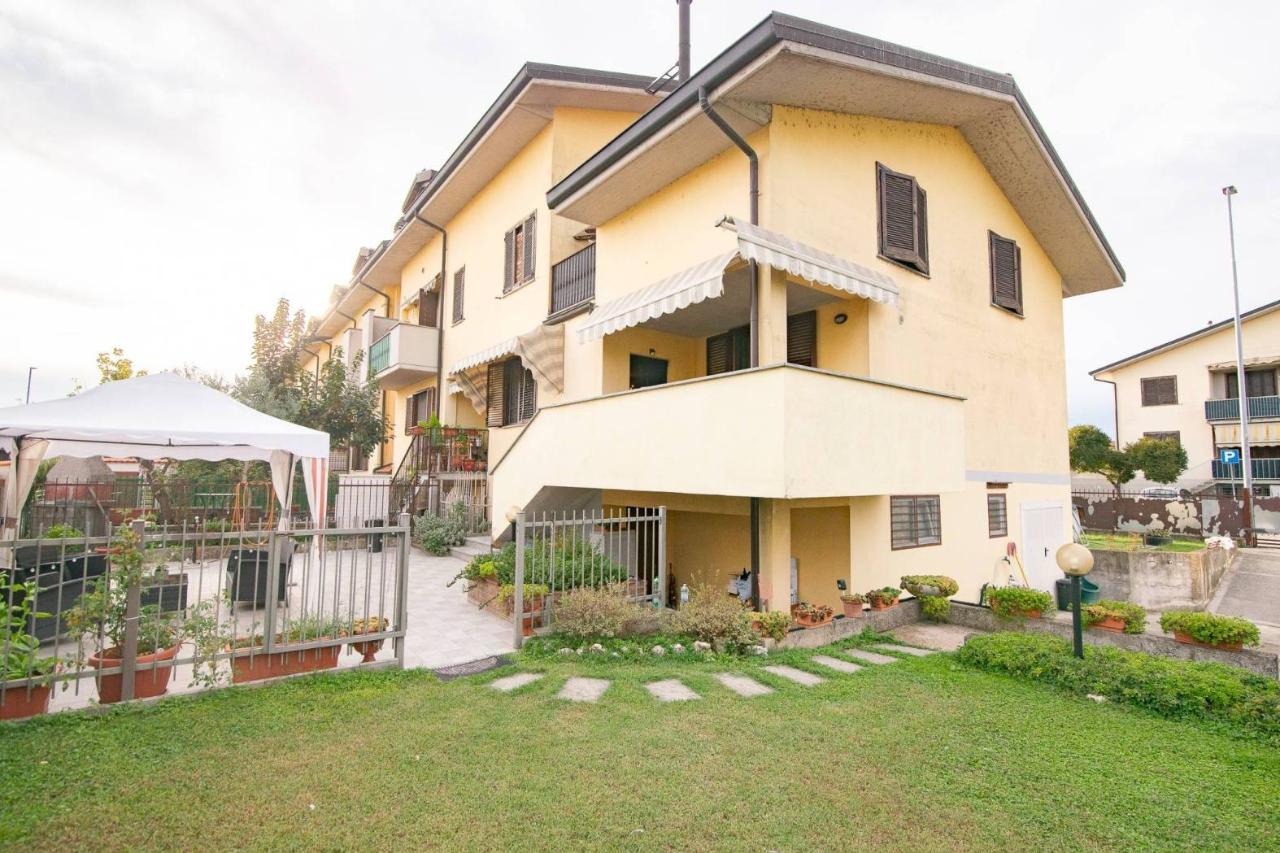 4-Zimmer Haus in Caselle Lurani, Italy, Nr. 42603