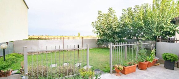4-Zimmer Haus in Caselle Lurani, Italy, Nr. 42603 8