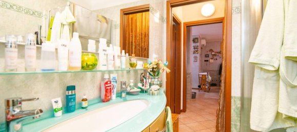 4-Zimmer Haus in Caselle Lurani, Italy, Nr. 42603 42