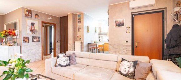 4-Zimmer Haus in Caselle Lurani, Italy, Nr. 42603 33