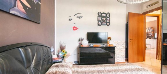 4-Zimmer Haus in Caselle Lurani, Italy, Nr. 42603 45