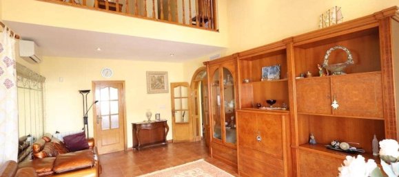 Casa de 4 dormitorios en Dehesa De Campoamor, Spain No. 188402 4