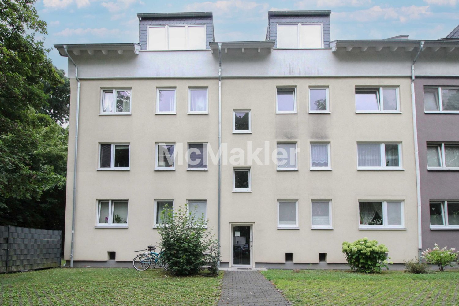 Квартира с 1 спальней в Дюссельдорф, Германия № 262520