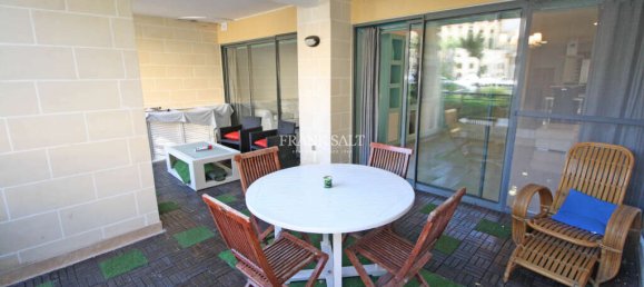 2 Schlafzimmer Wohnung in Saint Julian's, Malta, Nr. 3521 4