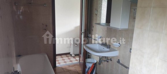 2 bedrooms House in Gazzola, Italy No. 218330 27