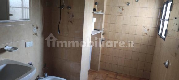 2 bedrooms House in Gazzola, Italy No. 218330 30